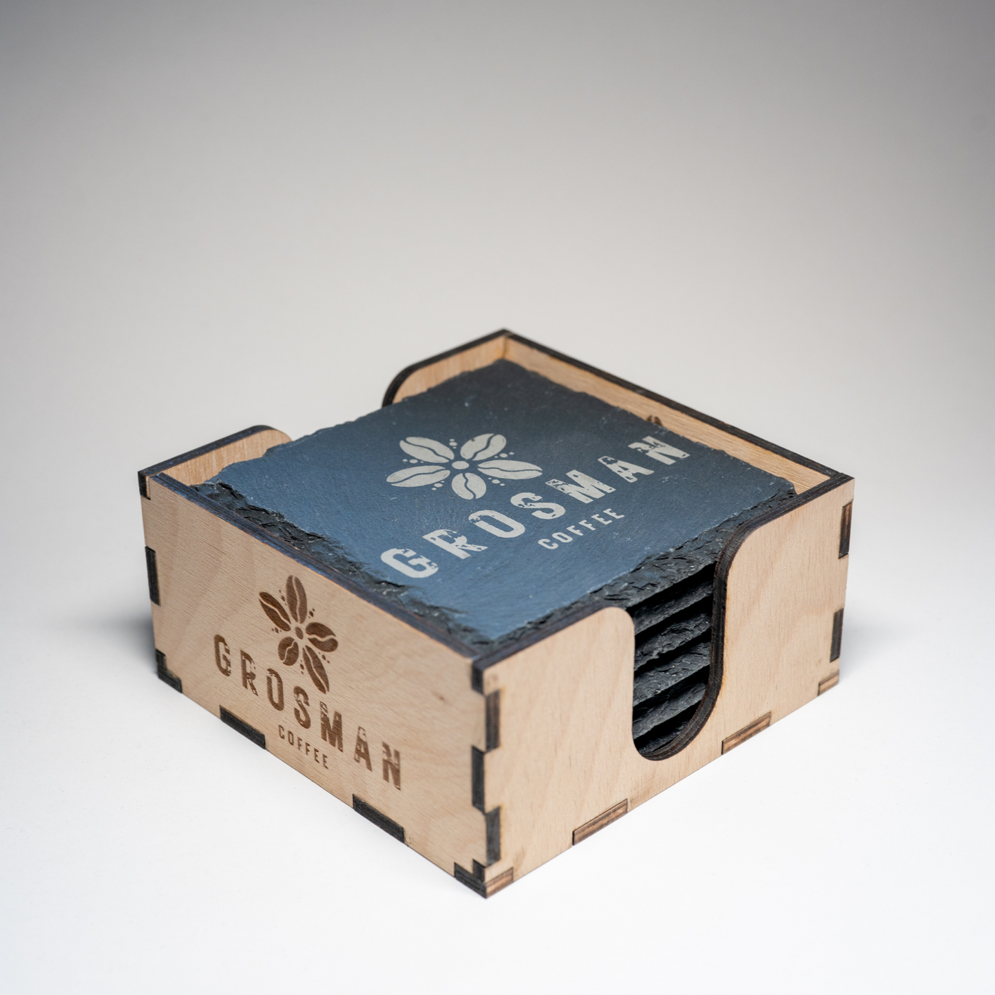 GraviCraft Schieferuntersetzer mit Gravur & Holzbox – 6er Set personalisiert | Geschenkidee für Hochzeit, Büro & Zuhause
