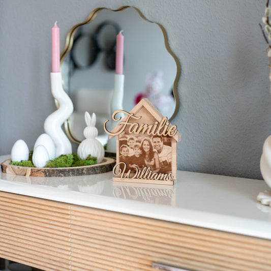 GraviCraft Familienfoto aus Holz – Personalisiertes Geschenk mit Gravur & Namen | Holzbild mit Foto