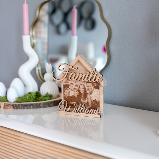 GraviCraft Familienfoto aus Holz – Personalisiertes Geschenk mit Gravur & Namen | Holzbild mit Foto