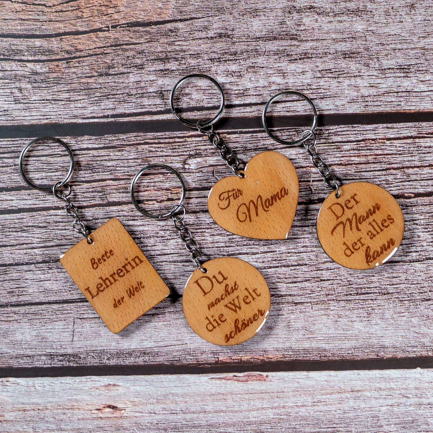 🌿 Holz Schlüsselanhänger mit Gravur & Epoxidharz – Personalisiertes Geschenk für Mama, Lehrerin, Freundin, Oma | Handgemacht & Glänzend