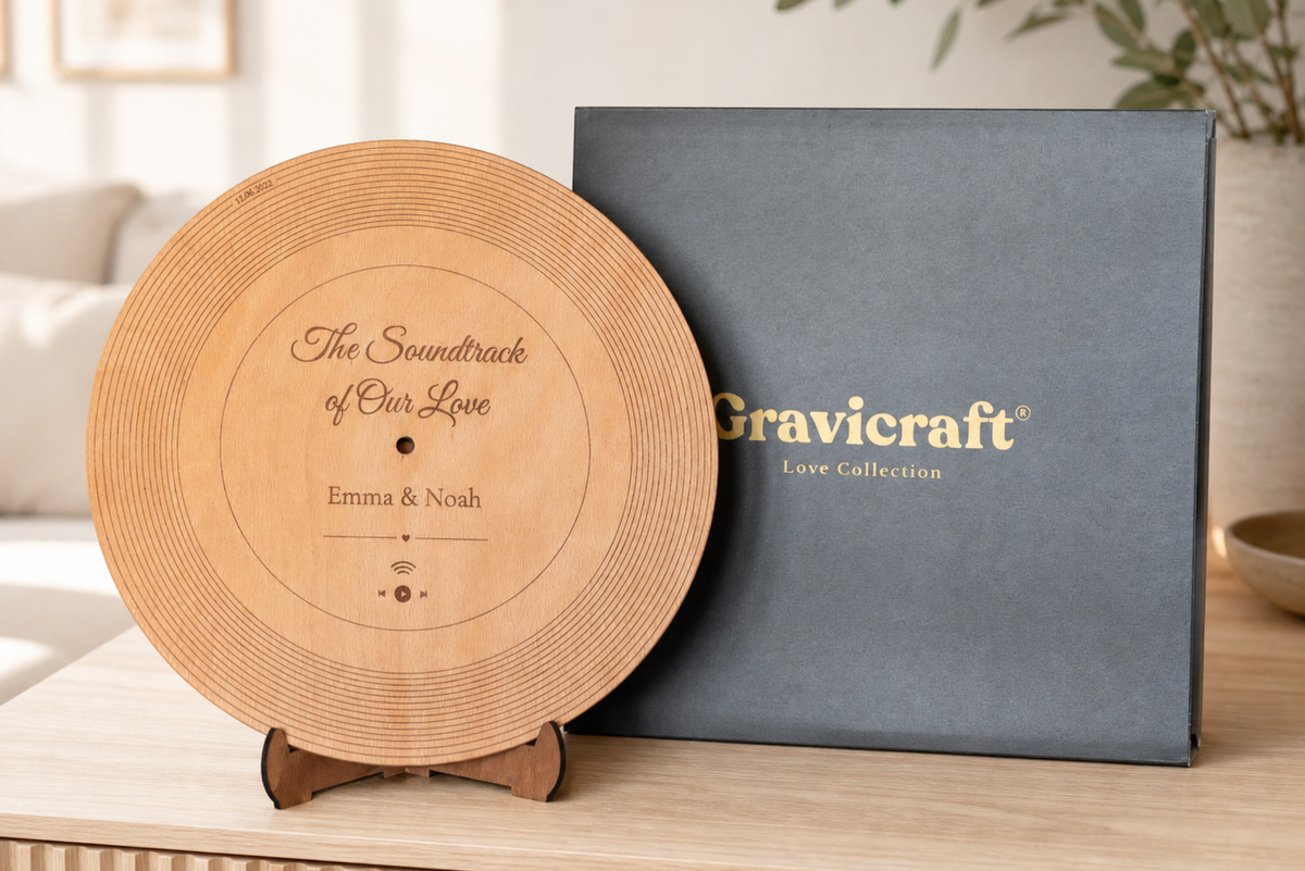 Holz-Schallplatte mit personalisierter Verpackung und Zubehör