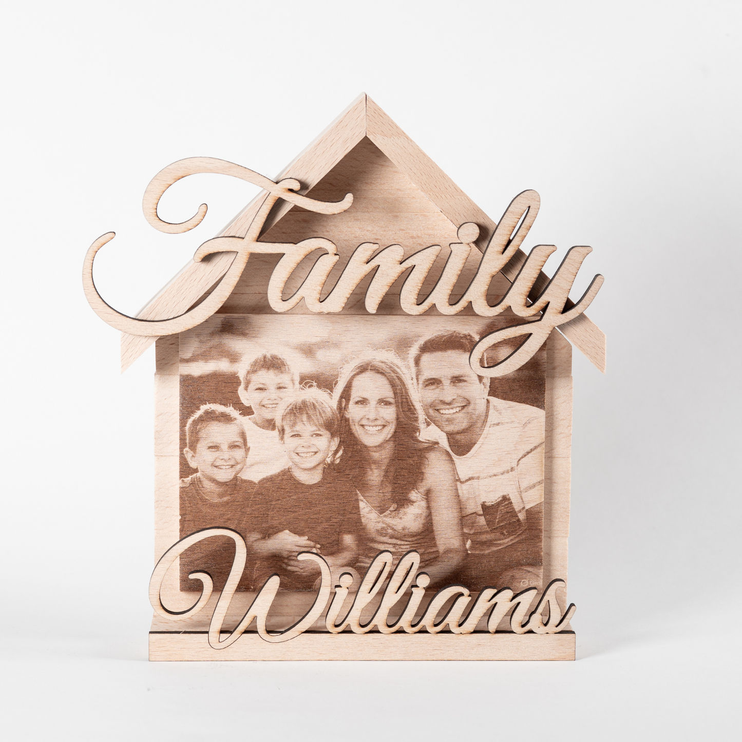 GraviCraft Familienfoto aus Holz – Personalisiertes Geschenk mit Gravur & Namen | Holzbild mit Foto
